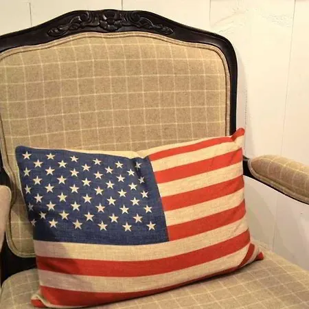 Готель America 4*